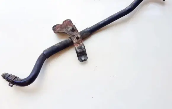 Engine coolant pipe/hose
