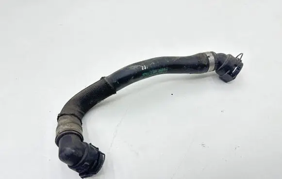 BMW 6 F06 Gran coupe Engine coolant pipe/hose 7586962