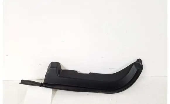 Peugeot 5008 Rear light trim 9685603480