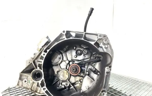 Renault Captur II Manual 5 speed gearbox JT4002
