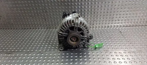 BMW 1 E81 E87 Generator/alternator 7802471
