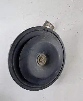 Nissan Terrano Horn signal 002852193 002852