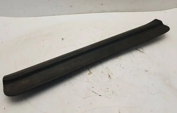 Mazda Xedos 6 Rear sill trim cover C0016872