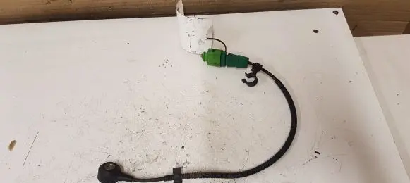 Detonation knock sensor