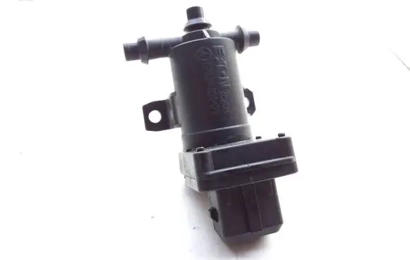 Mercedes-Benz E W210 Turbo solenoid valve A2028000178