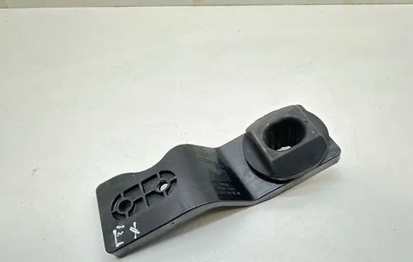 Jaguar XE Radiator mount bracket GX738K337AC