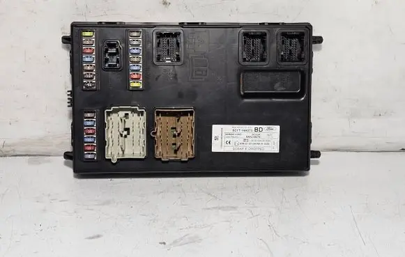 Ford Transit Comfort/convenience module 8C1T14A073BD
