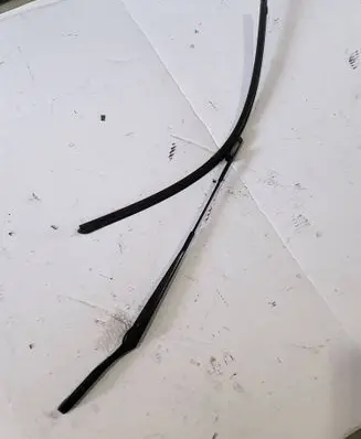 Volkswagen Touran III Front wiper blade arm 5TB955409A