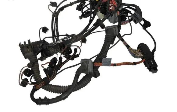 BMW 3 E90 E91 Engine installation wiring loom 7796828 7790590 7796786