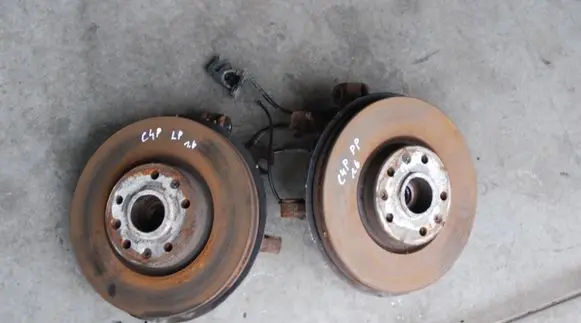Citroen C4 II Picasso Front wheel hub