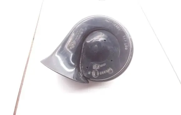 Volkswagen PASSAT B6 Horn signal 3C0951223 E10209