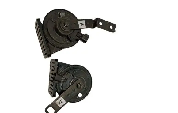 Land Rover Discovery 5 Horn signal HY3213802AA HY3213801AA