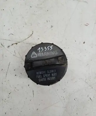 Suzuki Grand Vitara I Fuel tank filler cap 