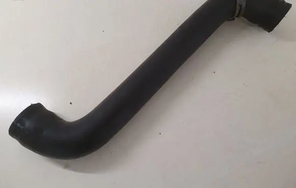 Mercedes-Benz Vito Viano W639 Engine coolant pipe/hose