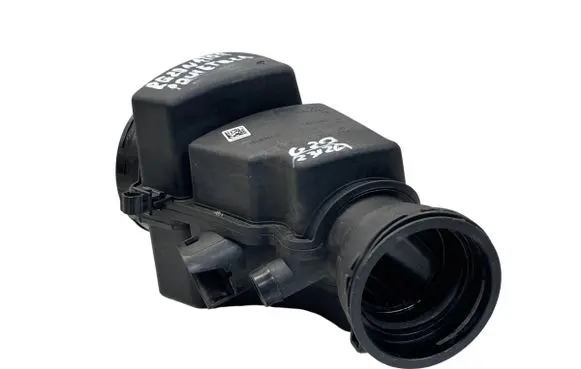 BMW 3 G20 G21 Intake resonator 8656981