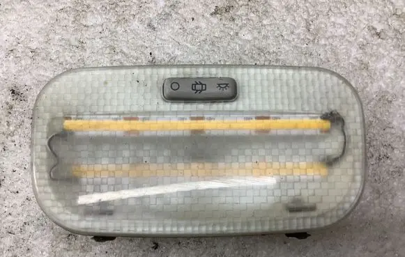 Peugeot Expert Front seat light