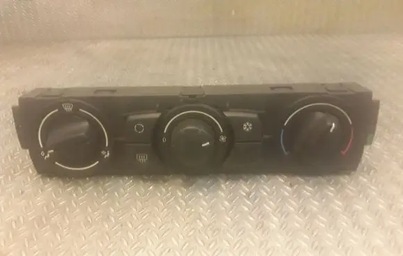 BMW 1 E81 E87 Interior fan control switch 9216022