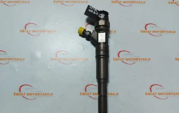 BMW 5 E60 E61 Fuel injector 0445110212