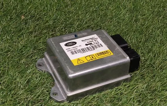 Land Rover Range Rover Sport L320 Airbag control unit/module 8H2214D374AC NNW510230