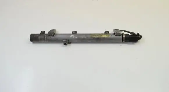 Mercedes-Benz ML W164 Fuel main line pipe A6420700695