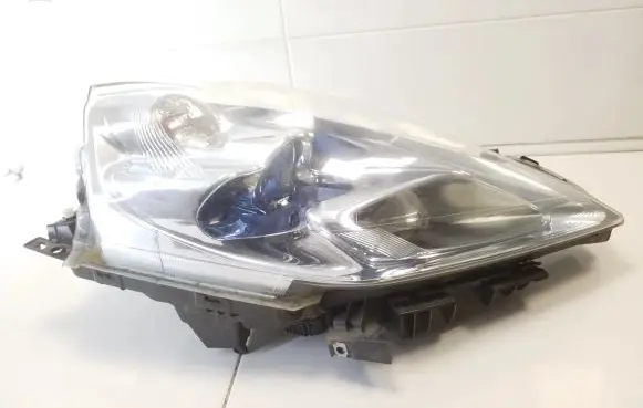 Nissan Leaf I (ZE0) Headlight/headlamp ICHIKOH1846 A1K3100001
