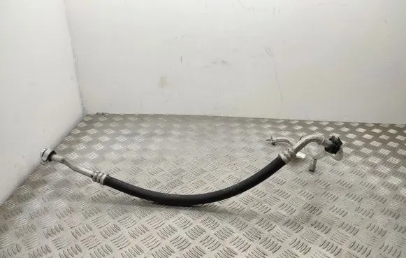 Audi A3 S3 8V Air conditioning (A/C) pipe/hose 5Q0816743G