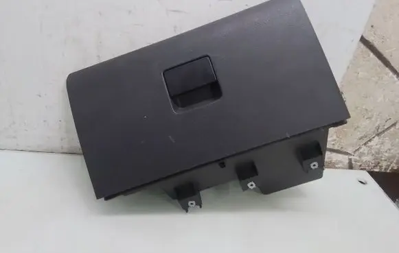 Volkswagen Fox Glove box 5Z0857101