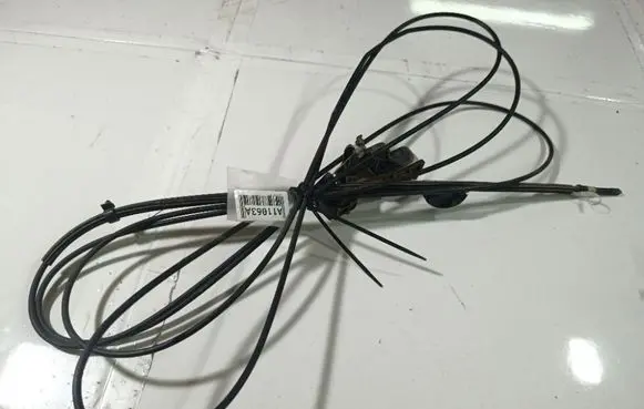 Jaguar X-Type Fuel tank opening switch 