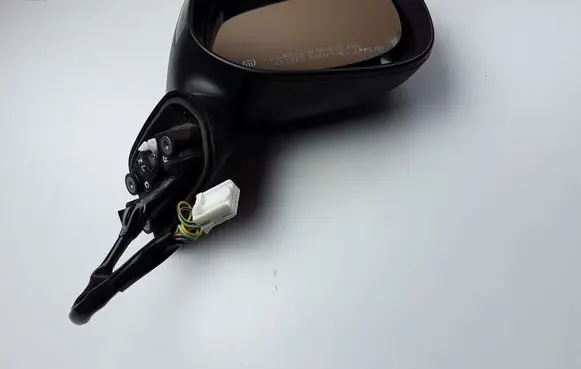 Subaru Forester SK Front door electric wing mirror VB27A3126