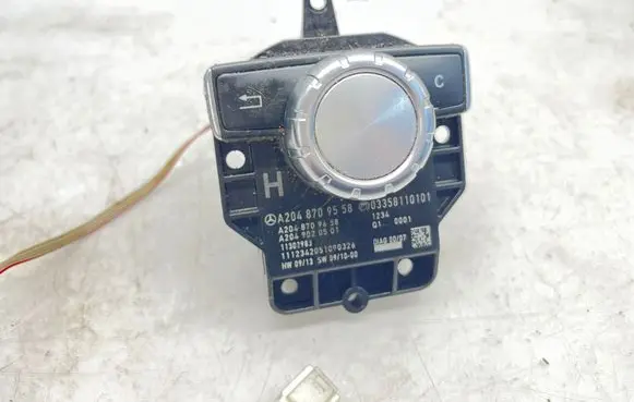 Mercedes-Benz C W204 Multifunctional control switch/knob A2048709558 A2049020501 A2048709658
