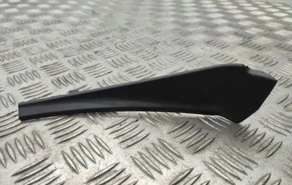 Nissan X-Trail T32 Windshield trim 668954CL0A