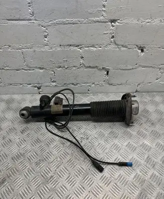 BMW X5 F15 Rear shock absorber/damper 6863175 F15H117K 10541310