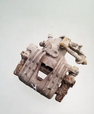 Opel Astra G Rear brake caliper