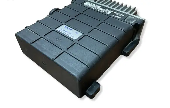 Mercedes-Benz E W124 Engine control unit/module 0285007058 0095450232