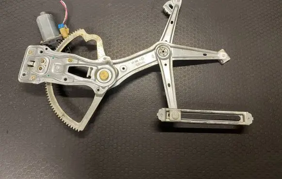 Mercedes-Benz ML W163 Front door window regulator with motor 6004PA1032