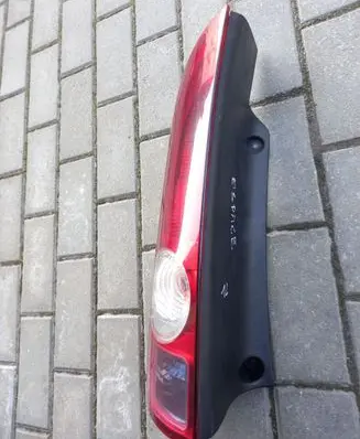 Renault Espace - Grand espace IV Rear/tail lights 8200027153