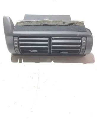 Opel Omega B2 Dash center air vent grill 09147866