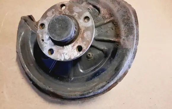 Audi A3 S3 8P Rear wheel hub spindle/knuckle 