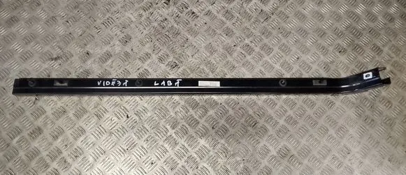 Renault Trafic III (X82) Sliding door middle rail 777603037R 93867636