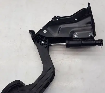 Volkswagen Crafter Clutch master cylinder A9062900212 2012910282 PA66GF40
