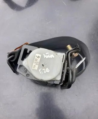 Mazda 626 Rear seatbelt 0426116 0113829 91226118