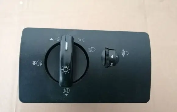 Ford Mondeo Mk III Light switch 4S7T13A024BA