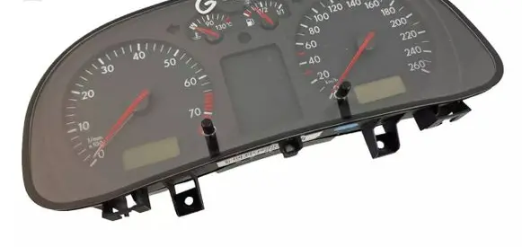 Volkswagen Golf IV Speedometer (instrument cluster) 1J0919880B
