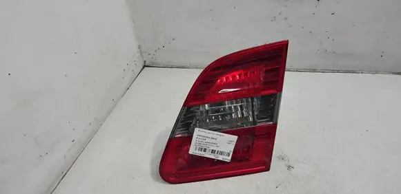 Mercedes-Benz B W245 Tailgate rear/tail lights