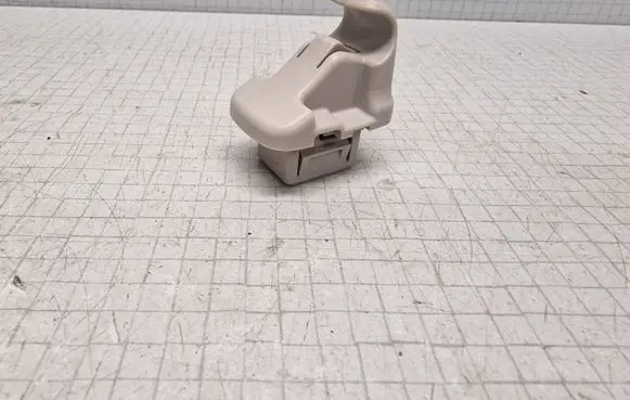 Subaru Outback Sun visor clip/hook/bracket 