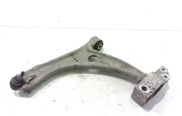 Volkswagen PASSAT B6 Front lower control arm/wishbone BFAT09