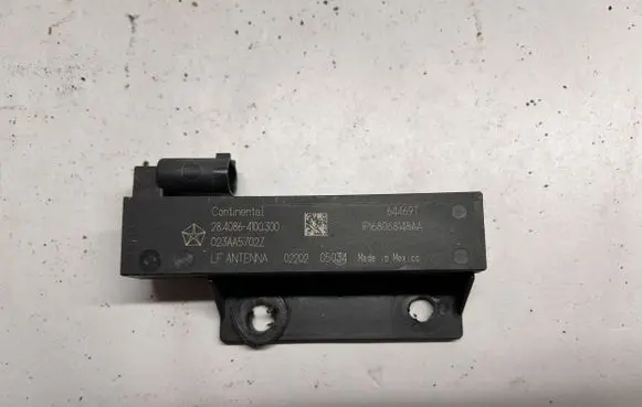 Jeep Cherokee Keyless (KESSY) go control unit/module 68068148AA 64469T