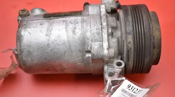 BMW 3 E36 Air conditioning (A/C) compressor (pump) 8386650