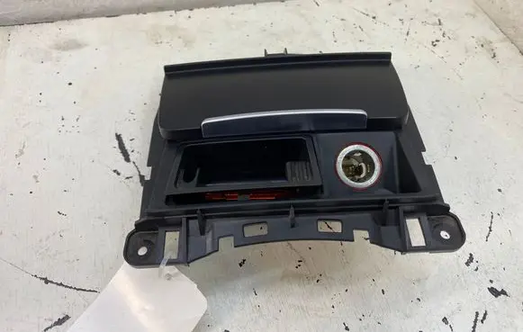 Audi Q5 SQ5 Ashtray (front) 8K0857965