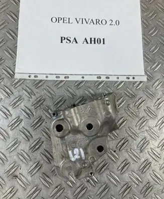 Opel Vivaro Engine mounting bracket 9805300680